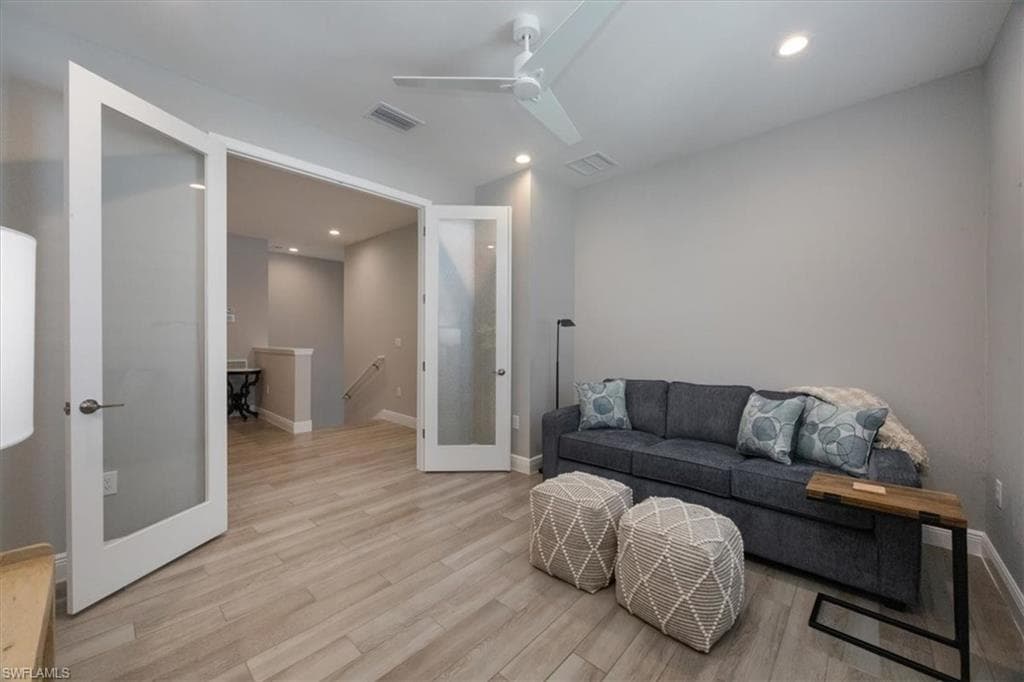 2560 Seychelles DR # 1005, NAPLES FL 34112-12