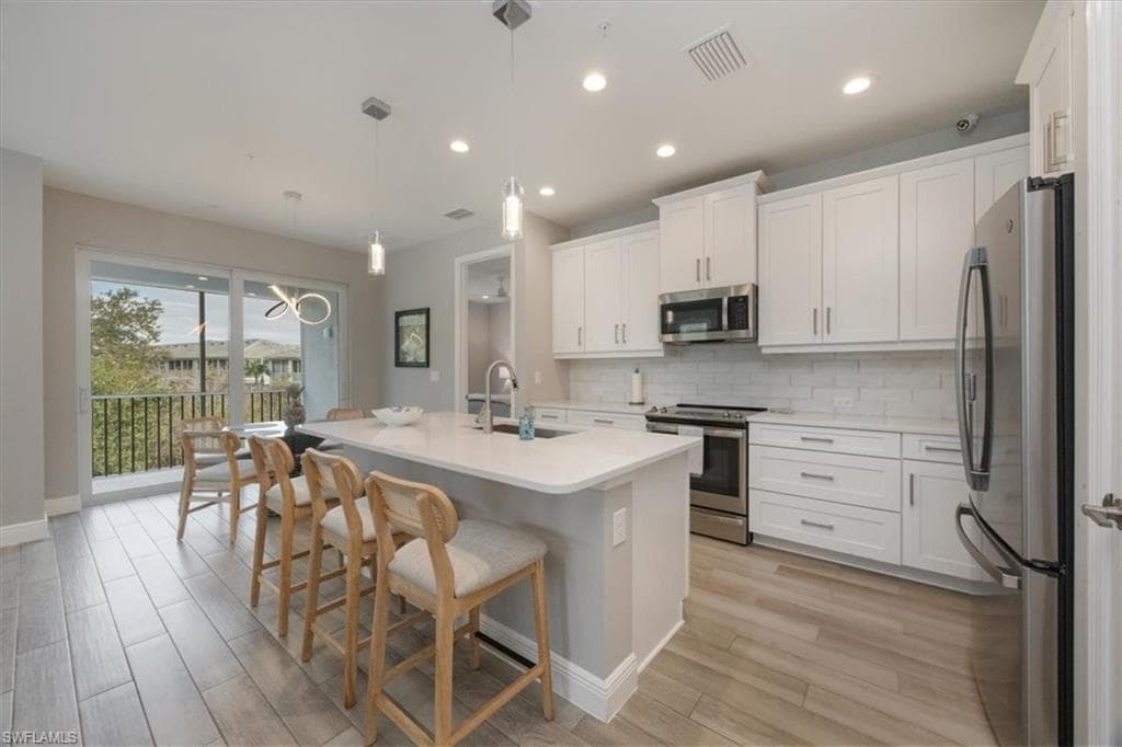 2560 Seychelles DR # 1005, NAPLES FL 34112-9