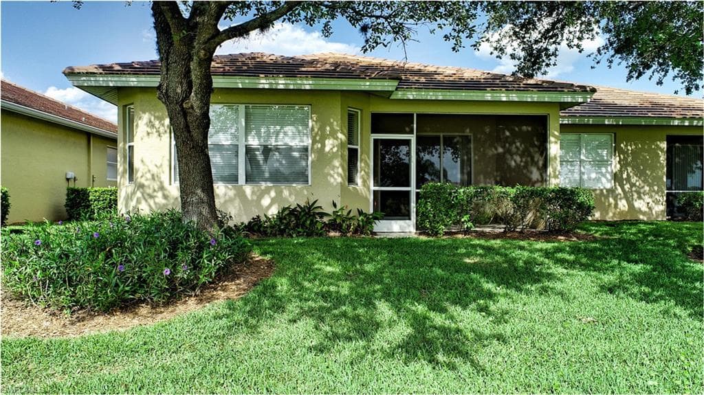 4808 Fairloop RUN, LEHIGH ACRES FL 33973-21