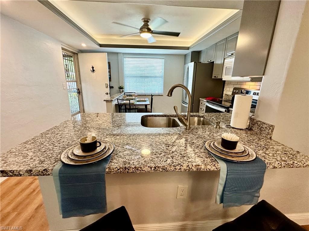 2828 Jackson ST # 1, FORT MYERS FL 33901-8