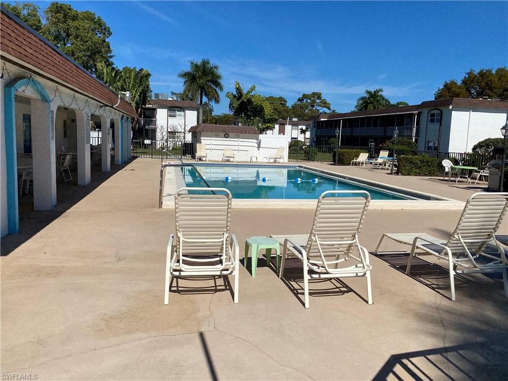 2828 Jackson ST # 1, FORT MYERS FL 33901-38