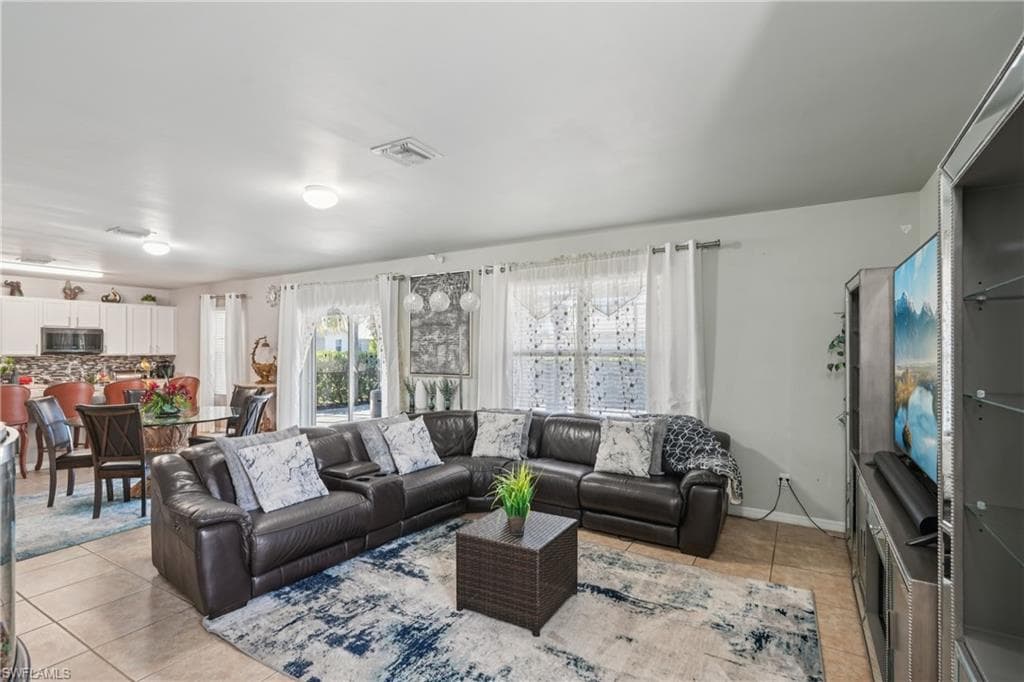 26760 Saville AVE, BONITA SPRINGS FL 34135-5