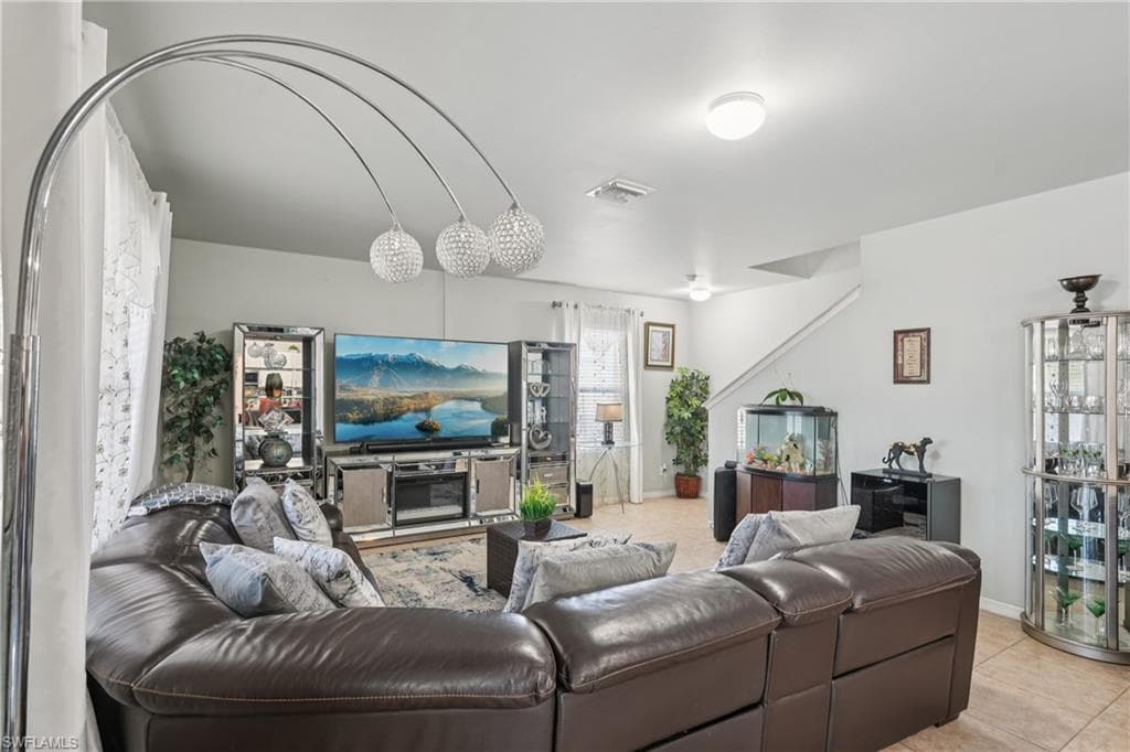 26760 Saville AVE, BONITA SPRINGS FL 34135-4