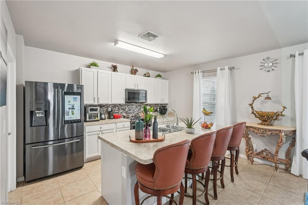 26760 Saville AVE, BONITA SPRINGS FL 34135-8