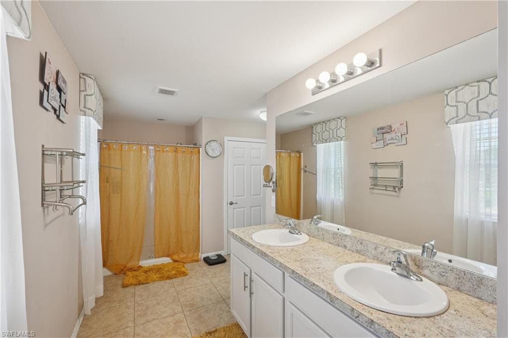 26760 Saville AVE, BONITA SPRINGS FL 34135-13