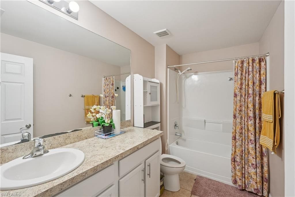 26760 Saville AVE, BONITA SPRINGS FL 34135-17