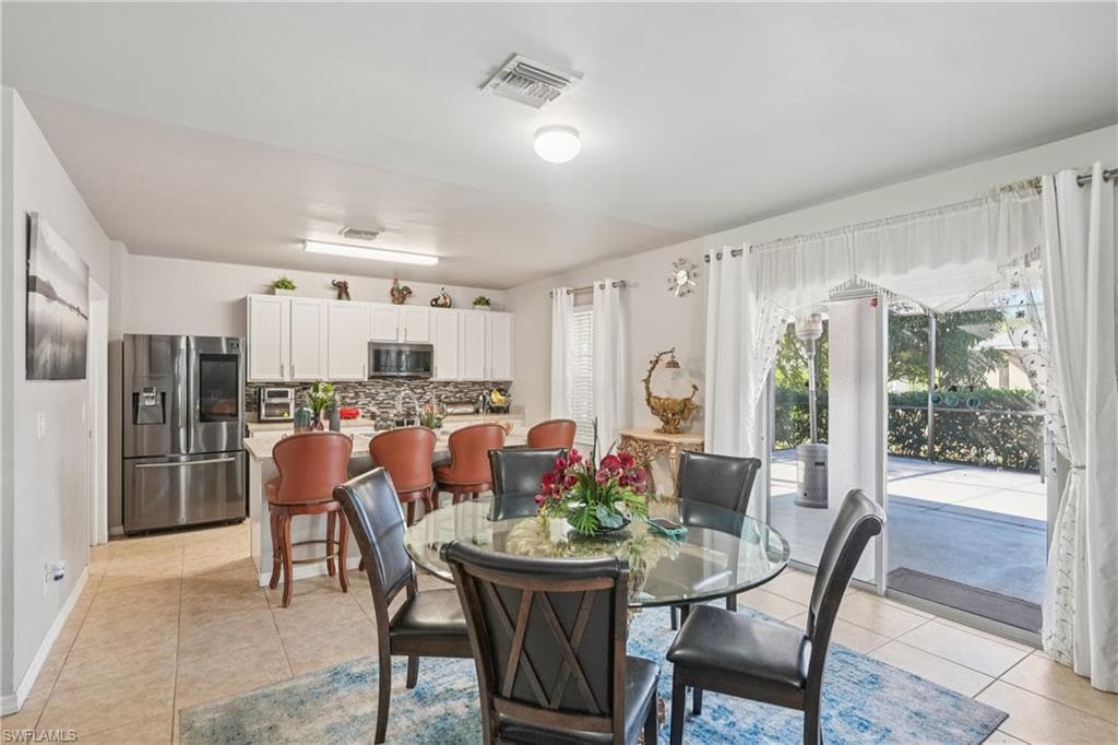 26760 Saville AVE, BONITA SPRINGS FL 34135-7