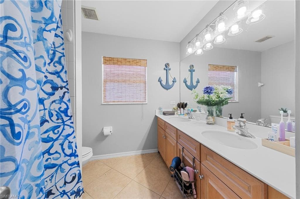 8364 Laurel Lakes BLVD, NAPLES FL 34119-27