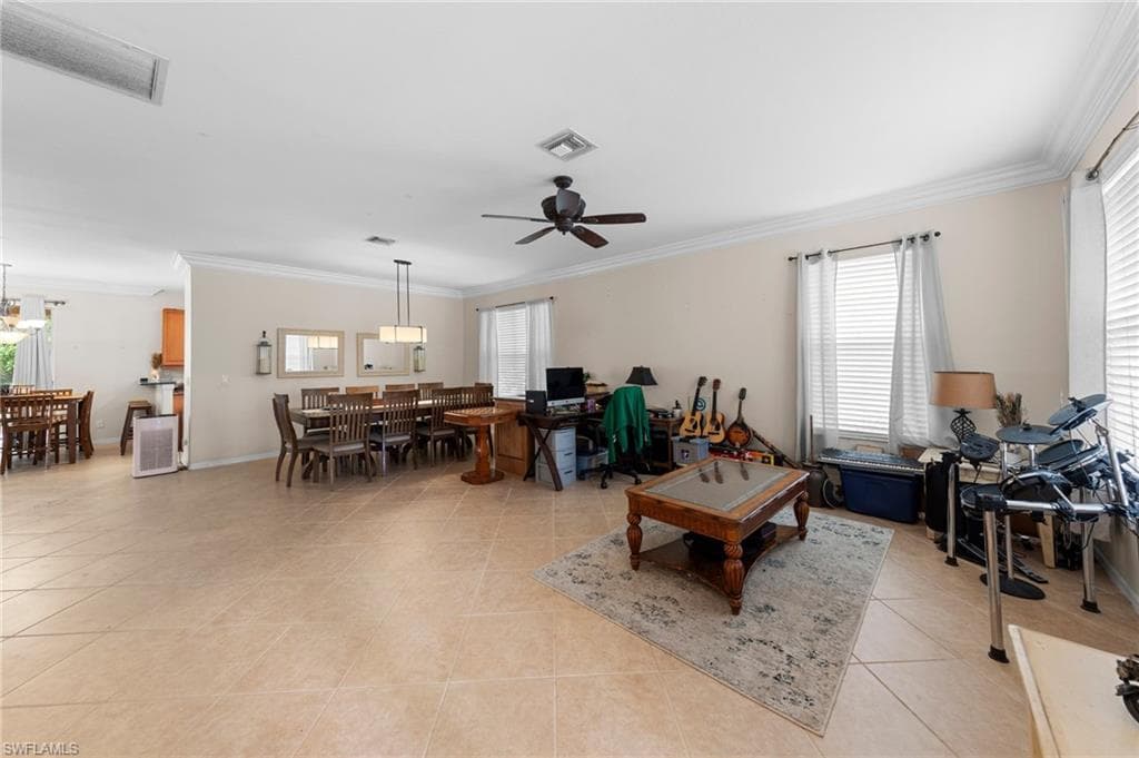 8364 Laurel Lakes BLVD, NAPLES FL 34119-4