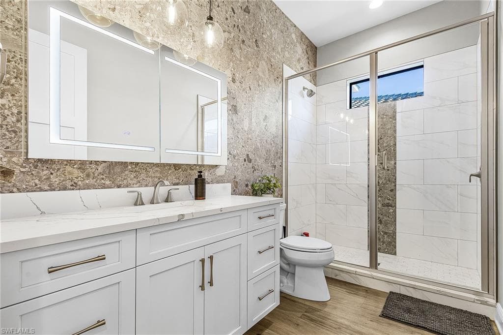 9143 Brendan Lake CT, BONITA SPRINGS FL 34135-19