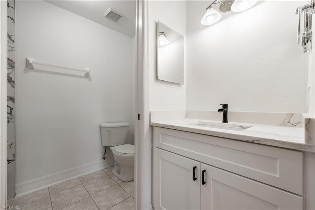 4015 Palm Tree BLVD # 102, CAPE CORAL FL 33904-8