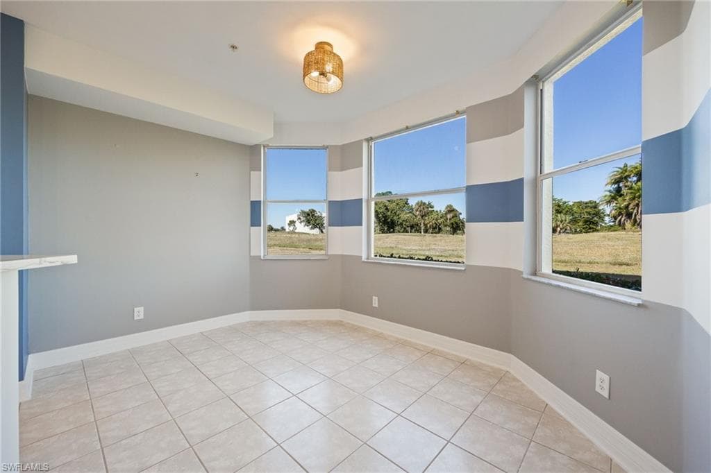 4015 Palm Tree BLVD # 102, CAPE CORAL FL 33904-17