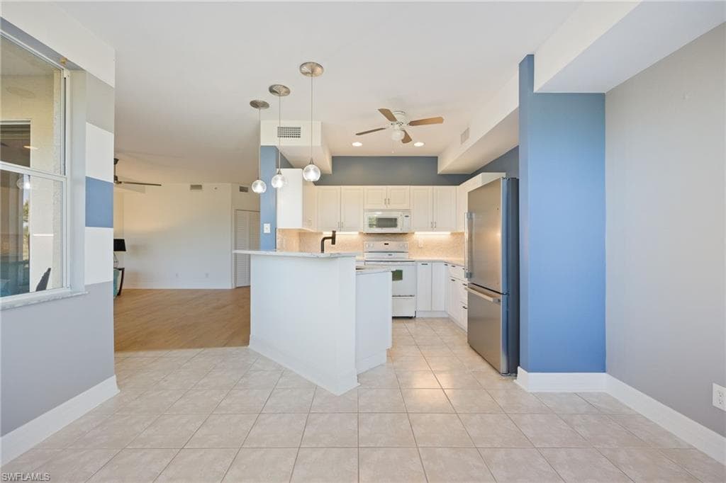 4015 Palm Tree BLVD # 102, CAPE CORAL FL 33904-18