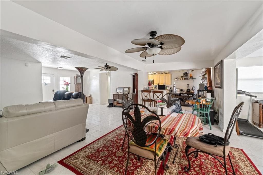 1514 Canal ST, LEHIGH ACRES FL 33936-21