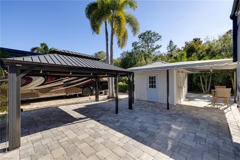 5846 Burrwood CT E-1