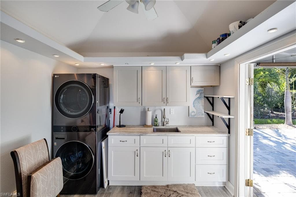 5846 Burrwood CT E-4