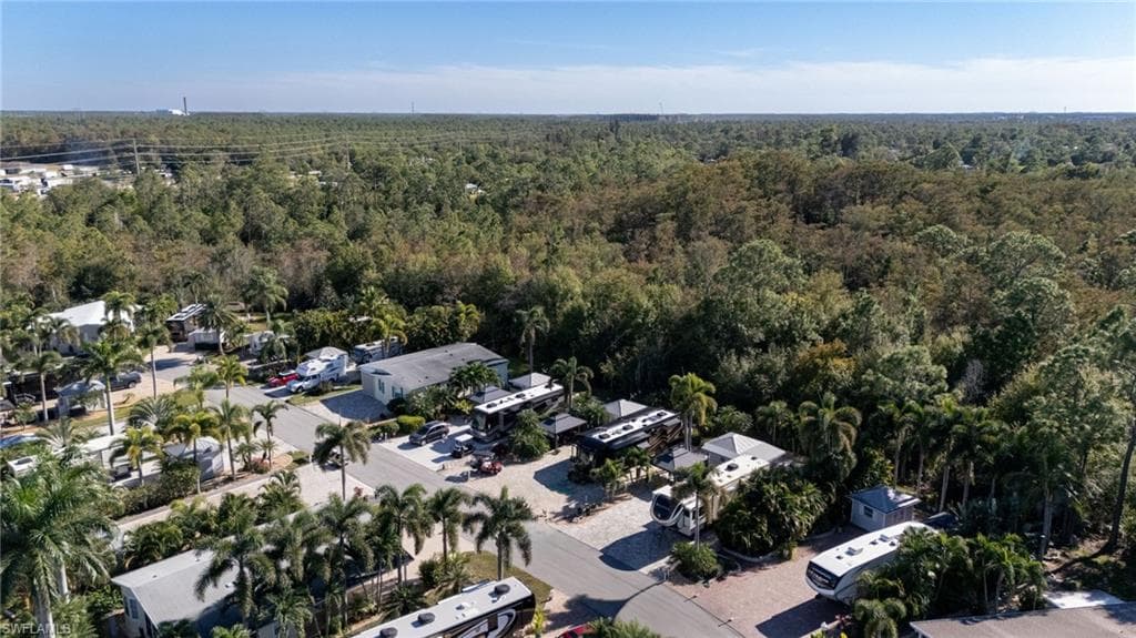 5846 Burrwood CT E-7