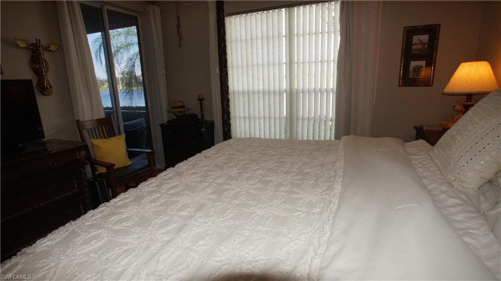 9856 Costa Mesa LN # 601, BONITA SPRINGS FL 34135-10