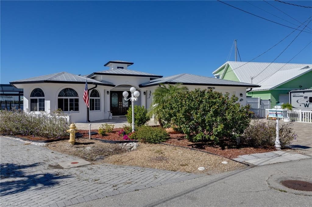 11787 Island AVE, MATLACHA FL 33993-4