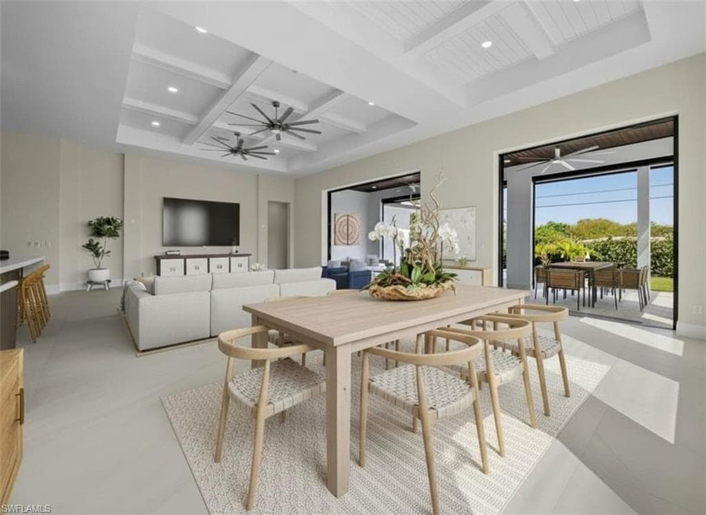 1045 Morningside DR, NAPLES FL 34103-15