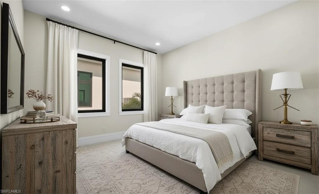 1045 Morningside DR, NAPLES FL 34103-39