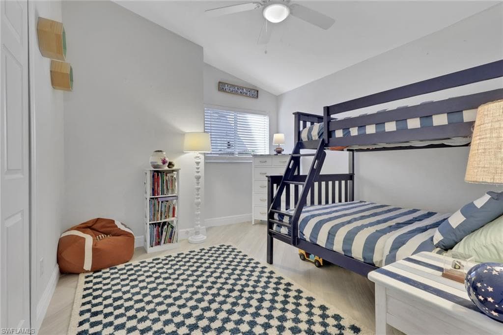 1151 Jardin DR, NAPLES FL 34104-22