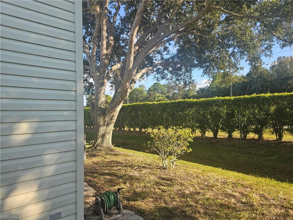 38 Turquoise AVE # 38T, NAPLES FL 34114-4