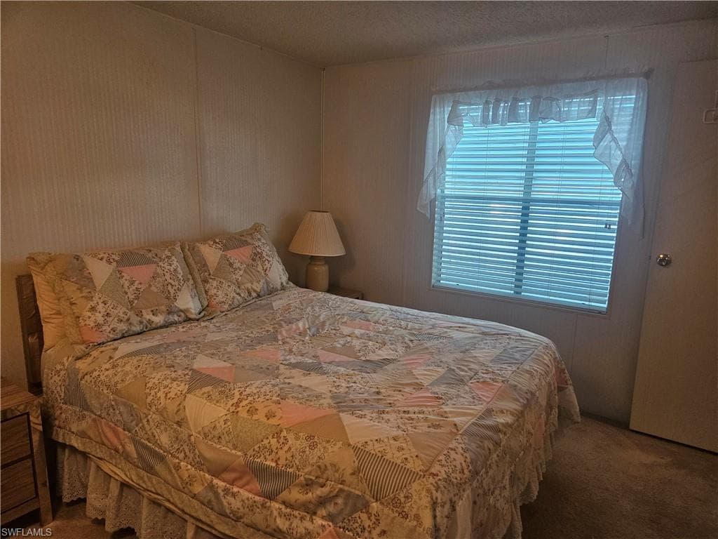 38 Turquoise AVE # 38T, NAPLES FL 34114-19