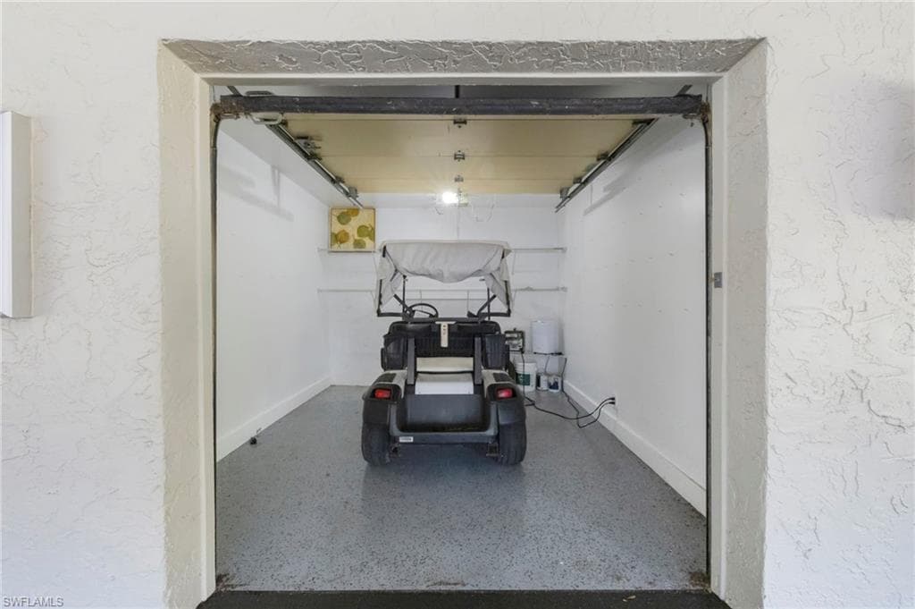 104 Clubhouse DR # 272, NAPLES FL 34105-26