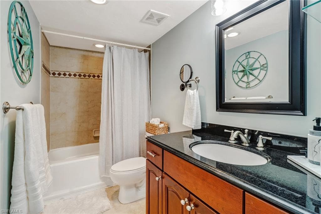 1351 Curlew AVE # 104, NAPLES FL 34102-15