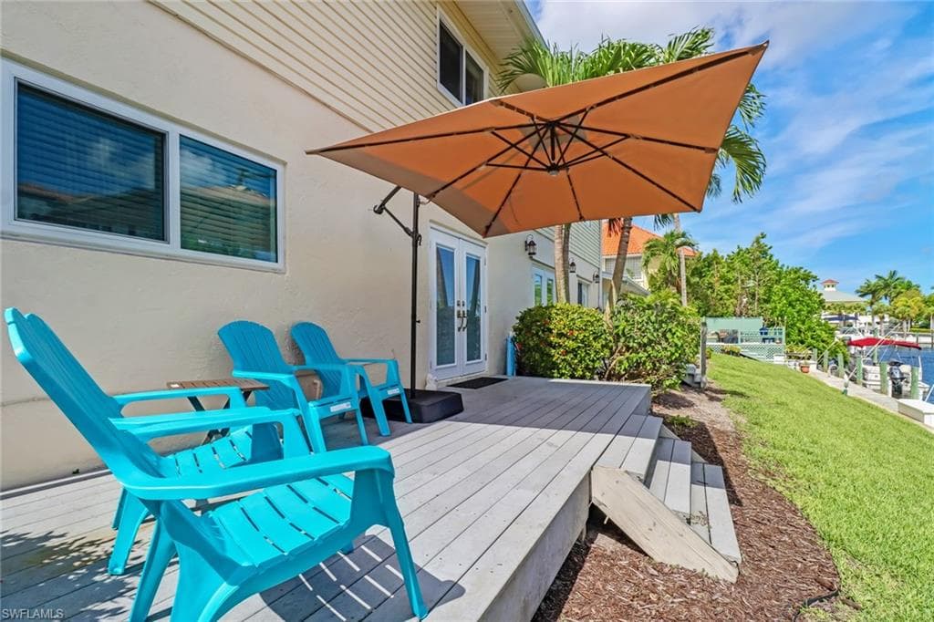 1351 Curlew AVE # 104, NAPLES FL 34102-25