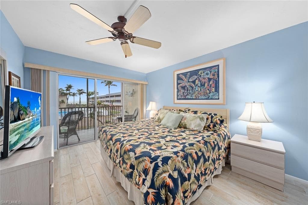 1246 Fulgur ST # 105, SANIBEL FL 33957-12