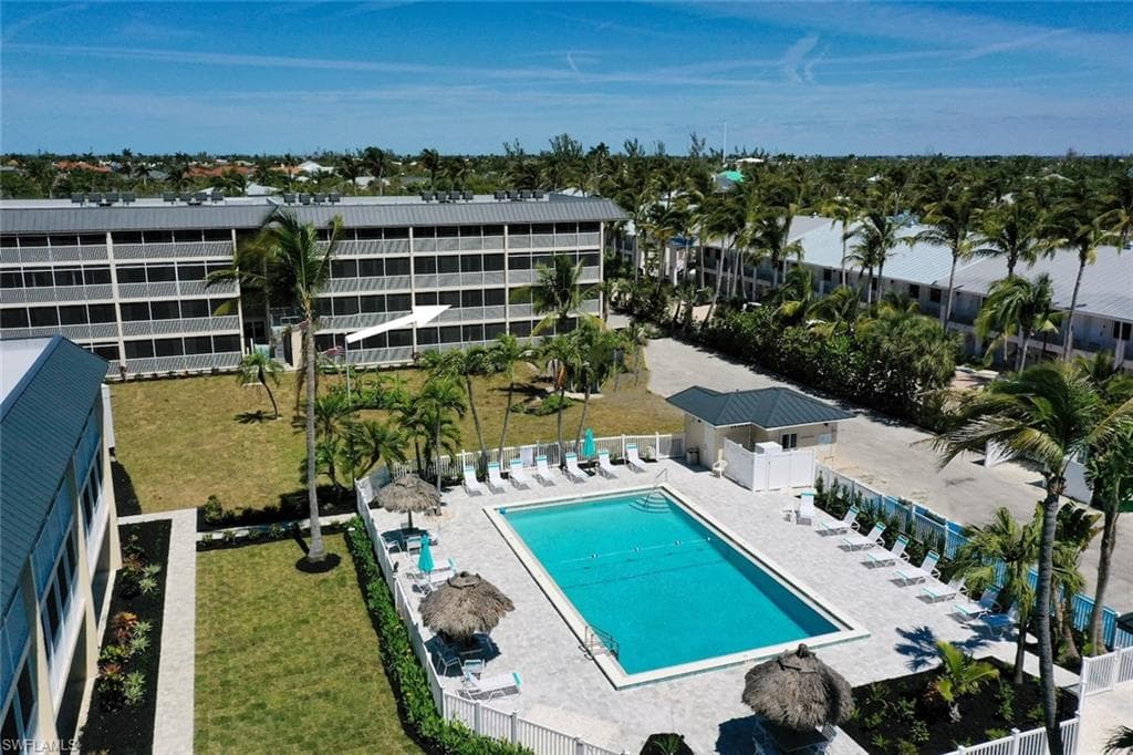 1246 Fulgur ST # 105, SANIBEL FL 33957-21