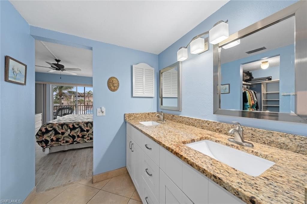 1246 Fulgur ST # 105, SANIBEL FL 33957-14