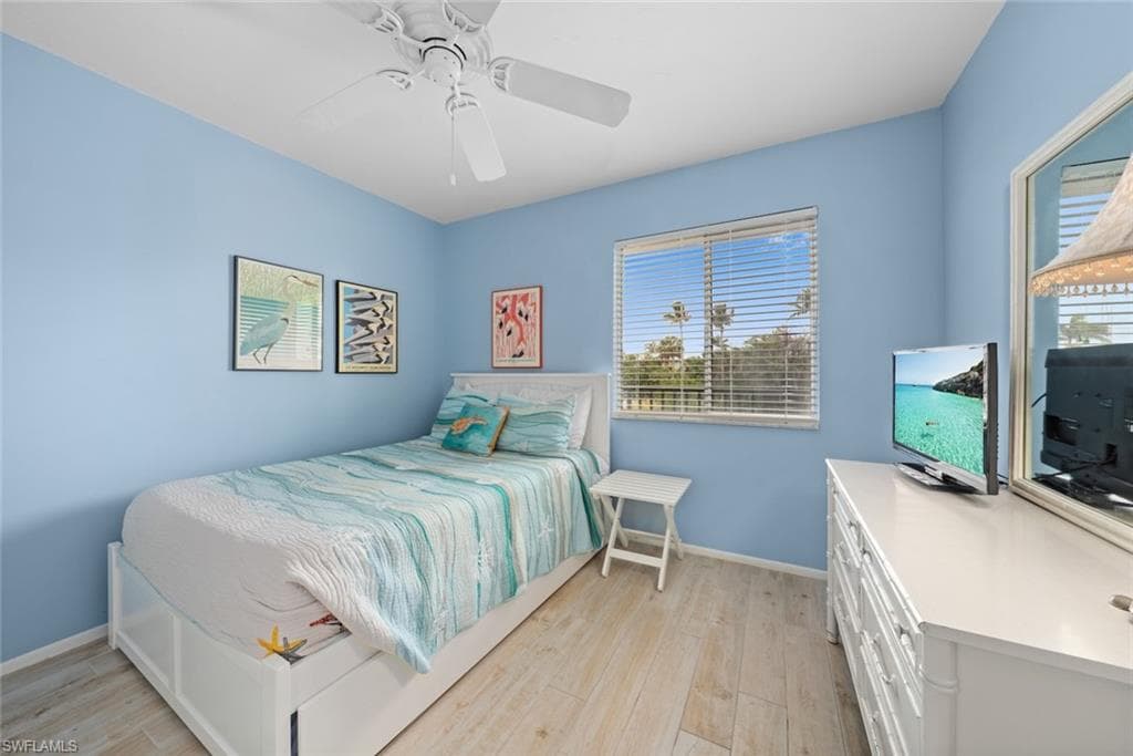 1246 Fulgur ST # 105, SANIBEL FL 33957-18
