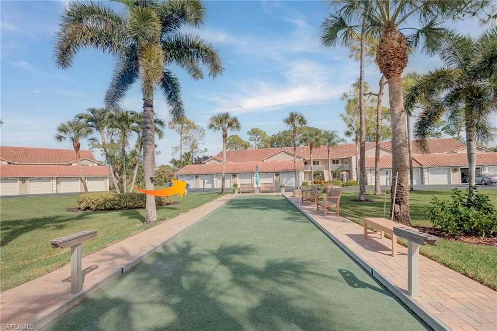 5869 Cobblestone LN # E101, NAPLES FL 34112-22