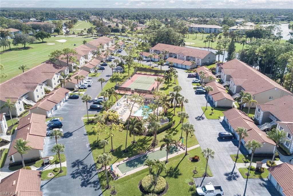 5869 Cobblestone LN # E101, NAPLES FL 34112-21