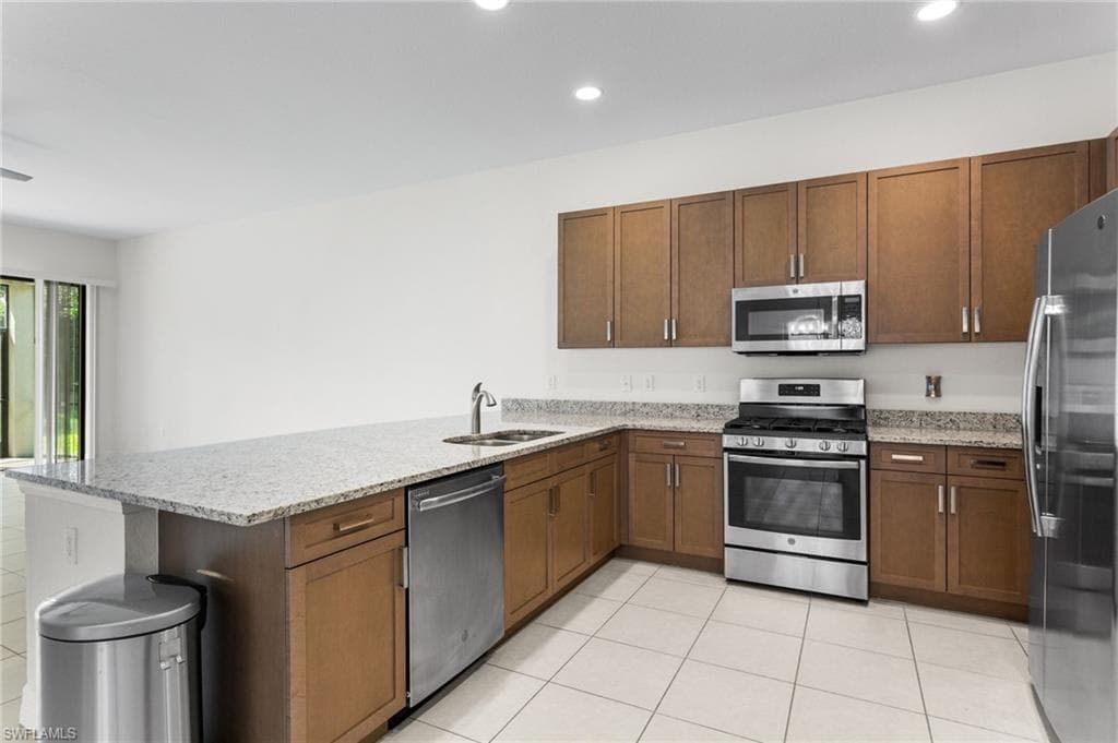 4486 CRIMSON AVE, NAPLES FL 34119-4