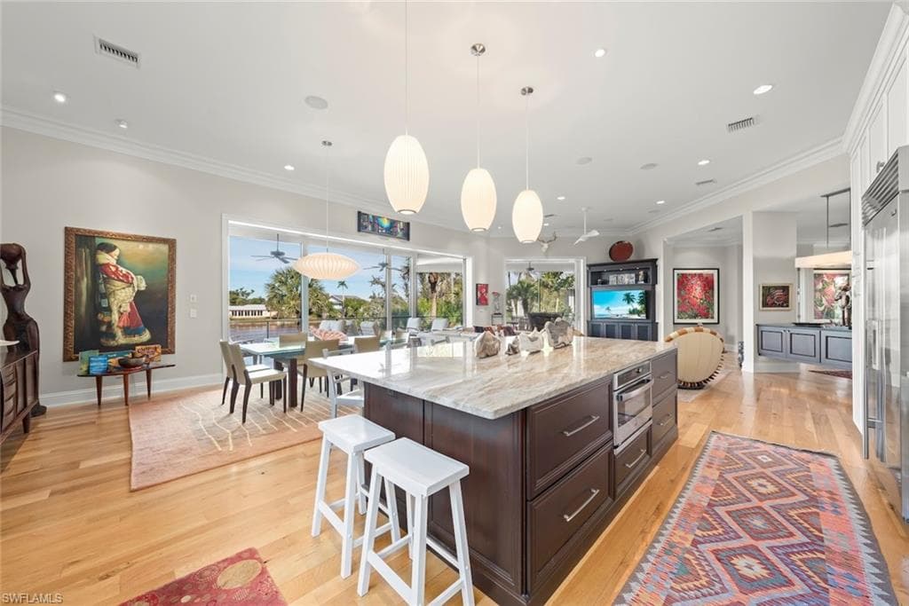 4383 Gulf Pines DR, SANIBEL FL 33957-8