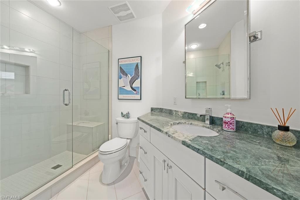 4383 Gulf Pines DR, SANIBEL FL 33957-33