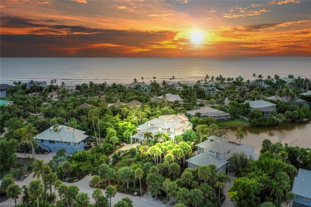 4383 Gulf Pines DR, SANIBEL FL 33957-47