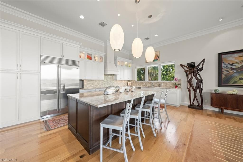4383 Gulf Pines DR, SANIBEL FL 33957-7