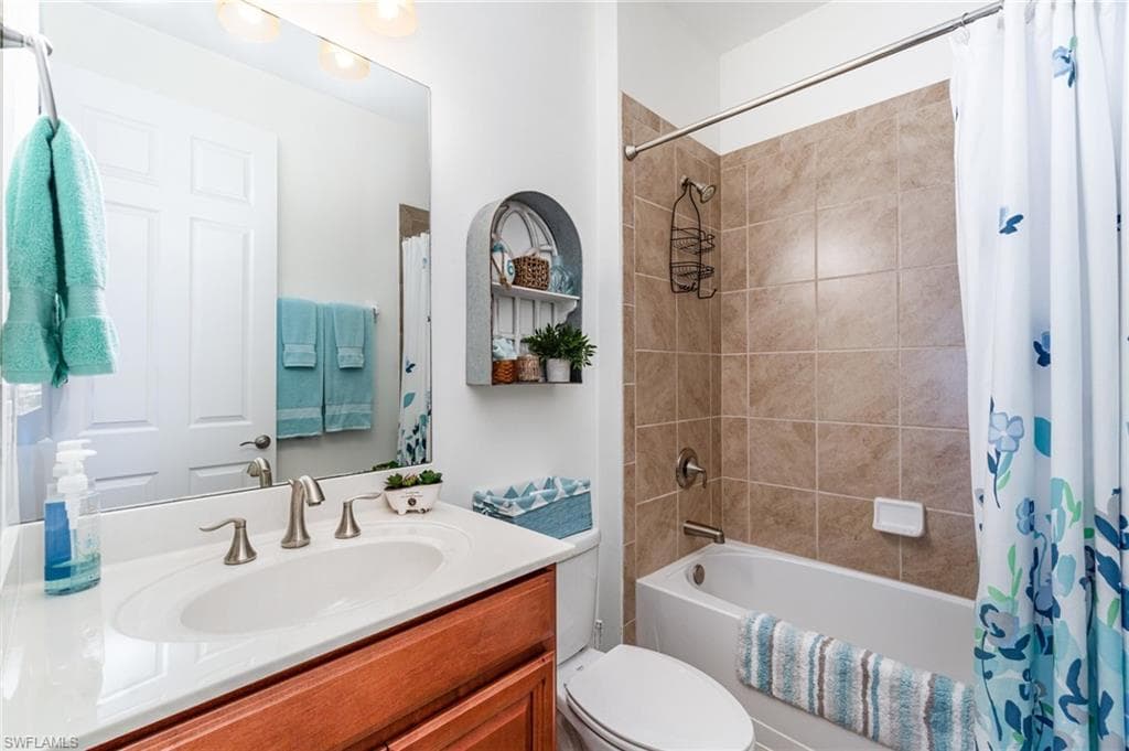 3439 Crosswater DR, NORTH FORT MYERS FL 33917-23