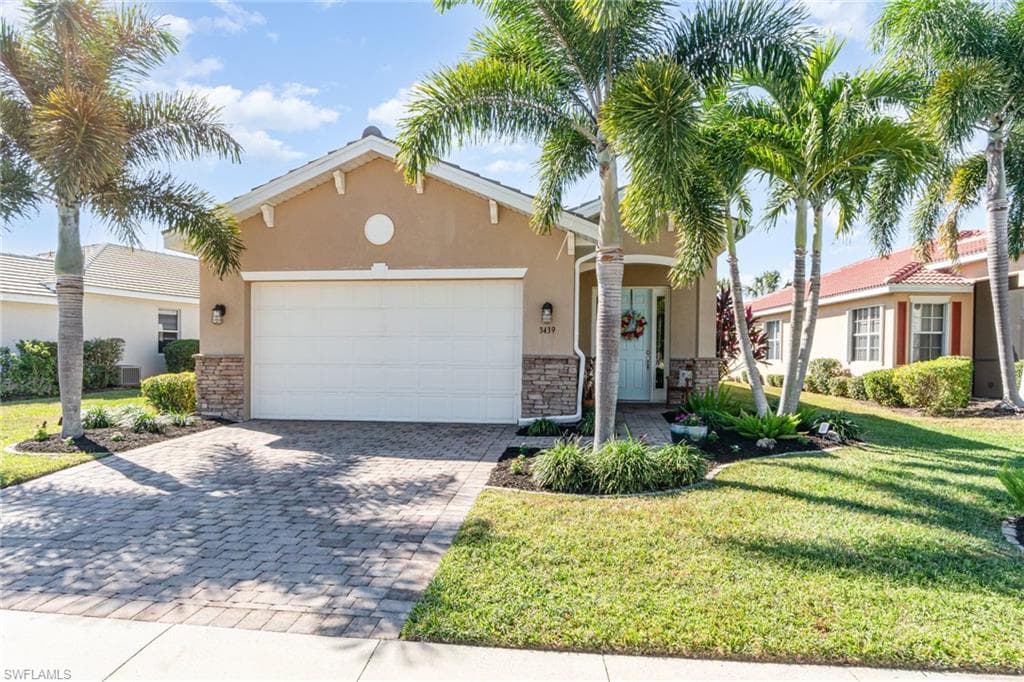 3439 Crosswater DR, NORTH FORT MYERS FL 33917-36