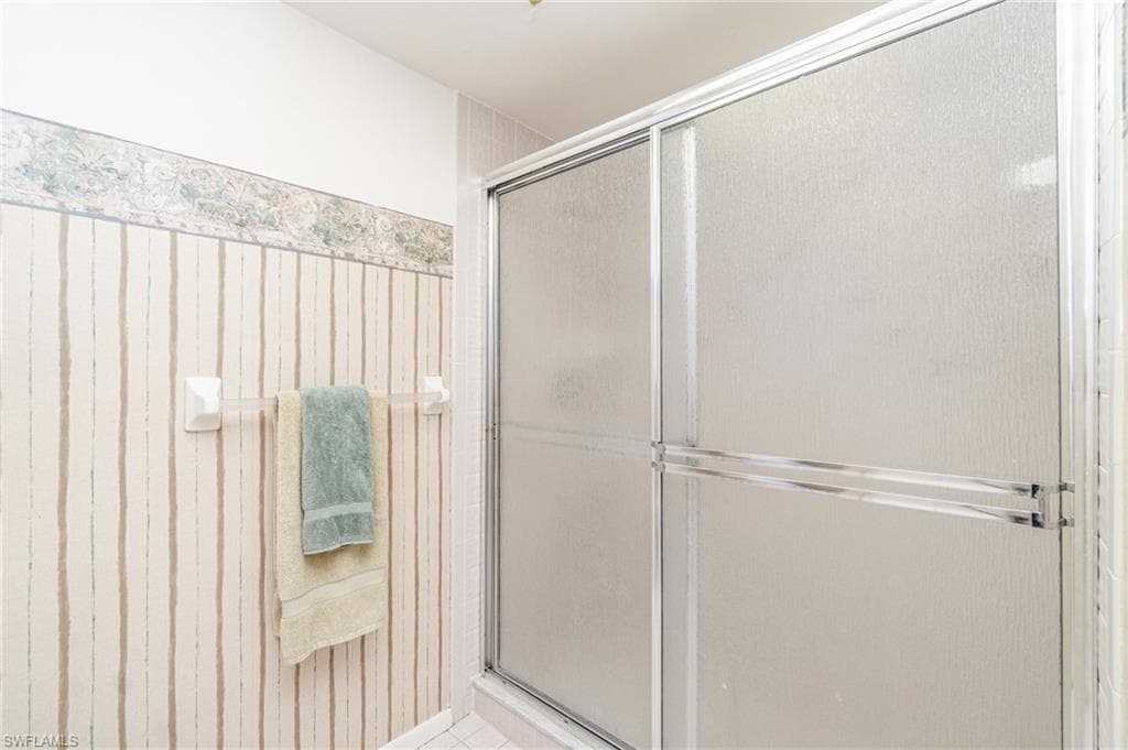 511 SE 43rd ST # 105, CAPE CORAL FL 33904-17