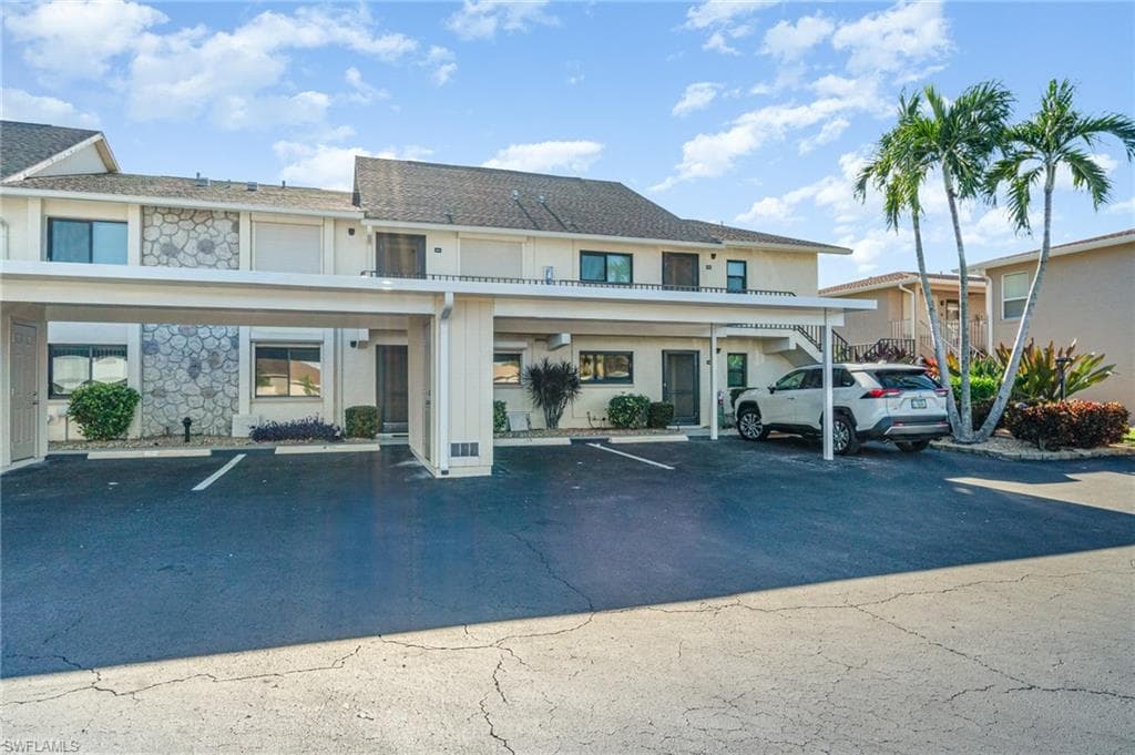 511 SE 43rd ST # 105, CAPE CORAL FL 33904-24
