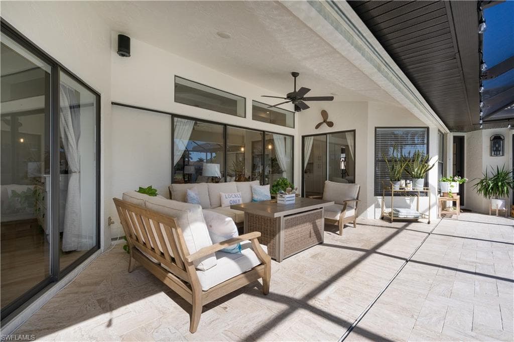 329 Santander CT, PUNTA GORDA FL 33950-26