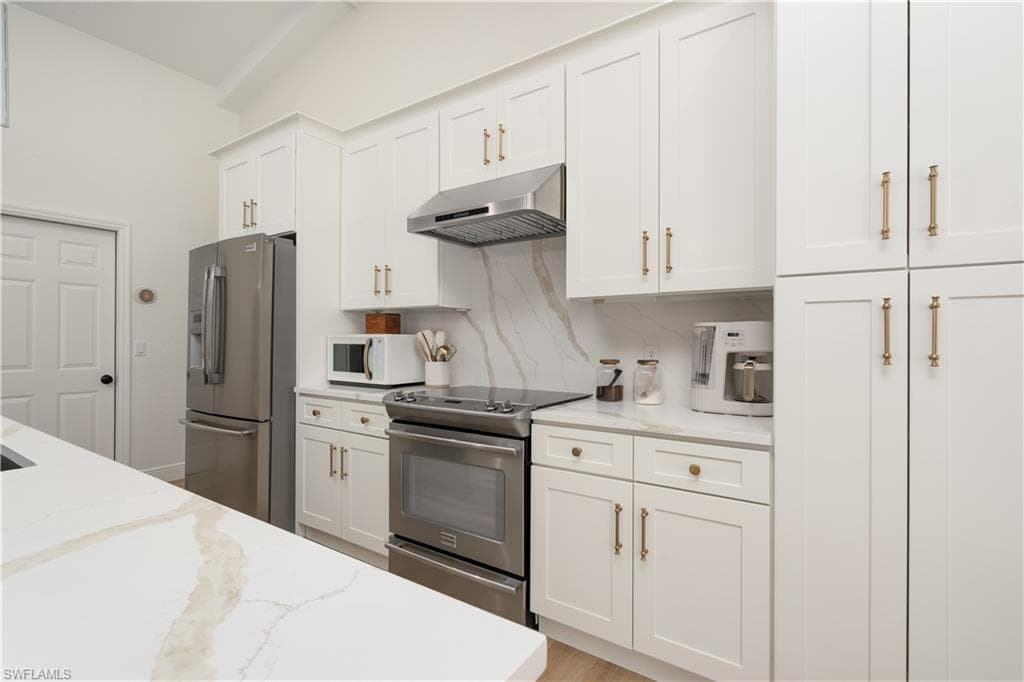 329 Santander CT, PUNTA GORDA FL 33950-11