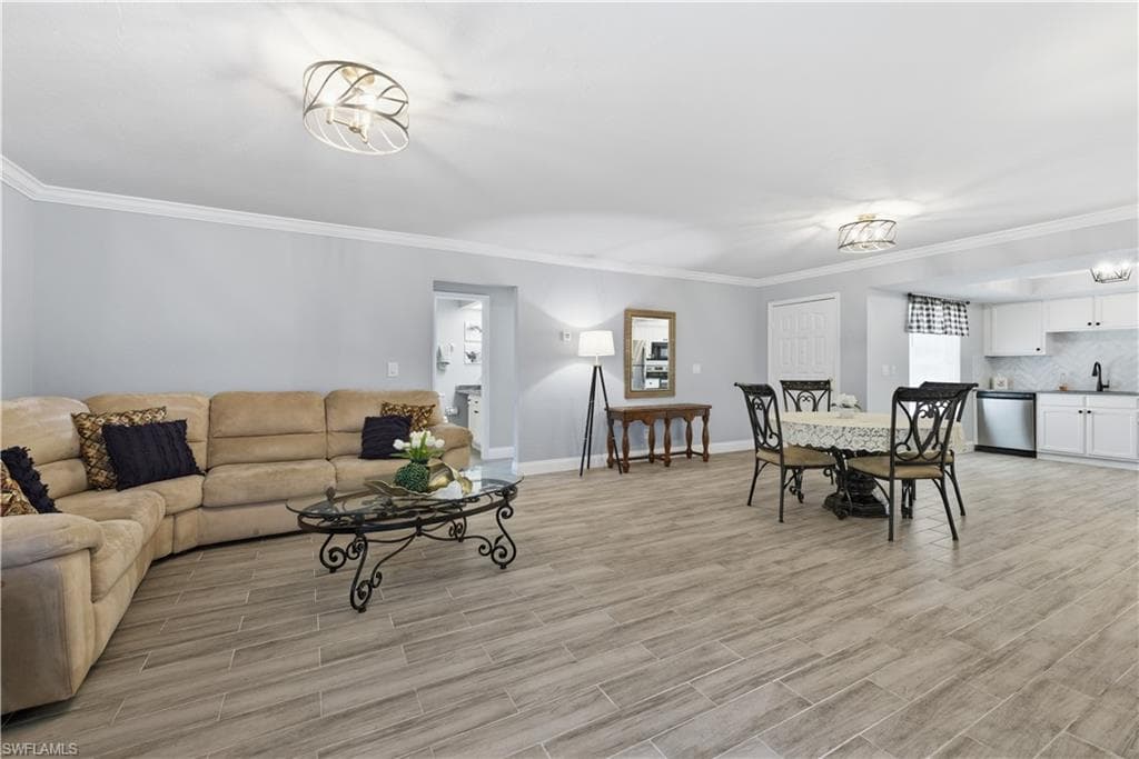 11194 La Coruna LN, BONITA SPRINGS FL 34135-8