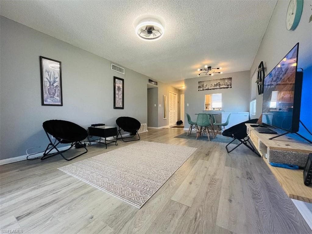 2210 Croton CT, LEHIGH ACRES FL 33936-1